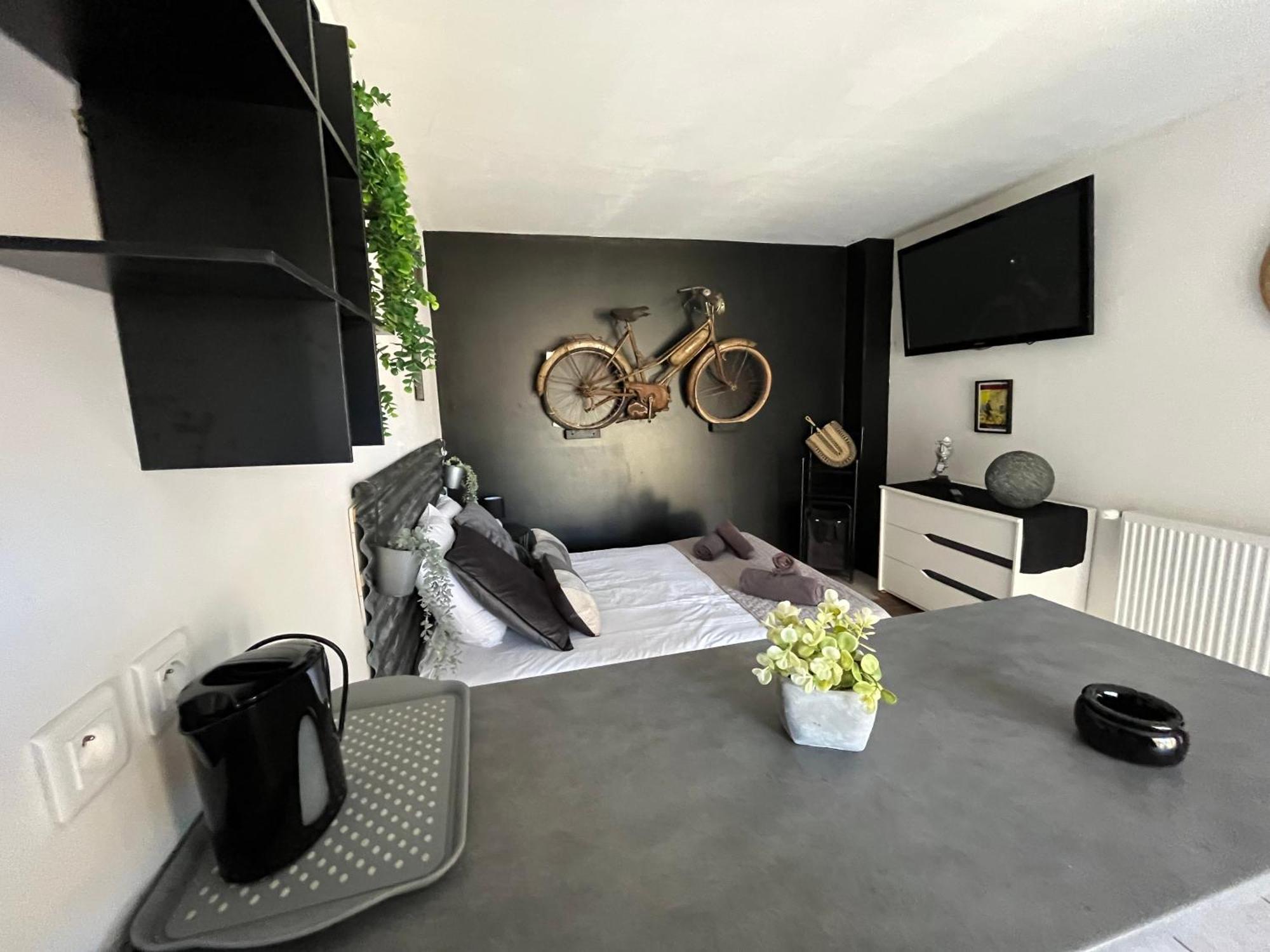 "Le Maloya" Chalets Independants -Chambre Balneo - Relais Motards ラコーヌ エクステリア 写真