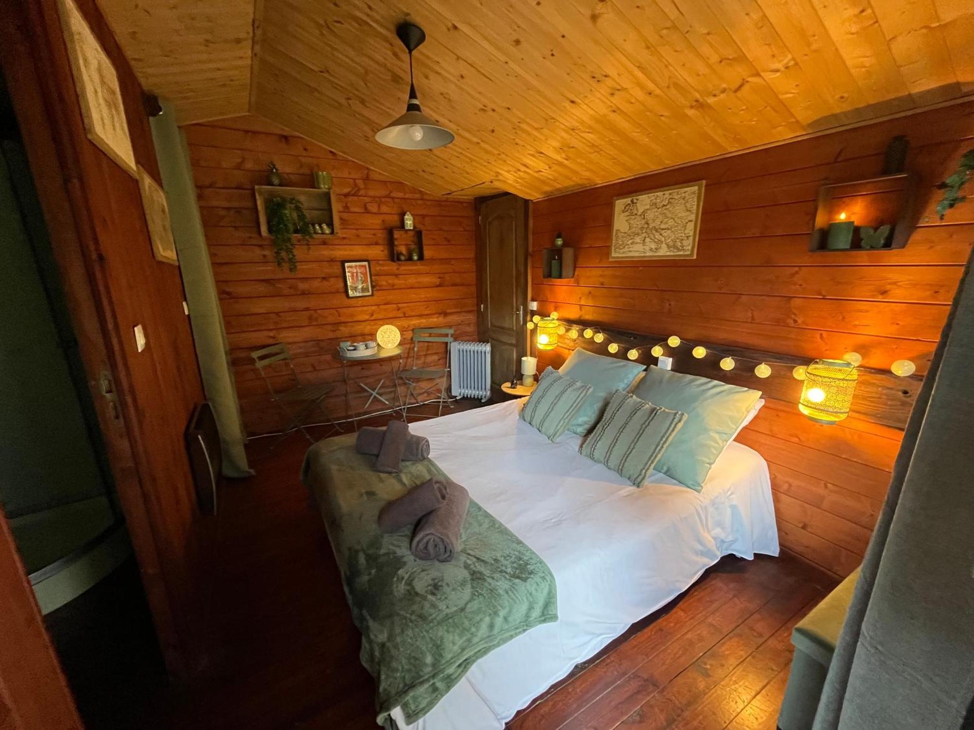 "Le Maloya" Chalets Independants -Chambre Balneo - Relais Motards ラコーヌ エクステリア 写真