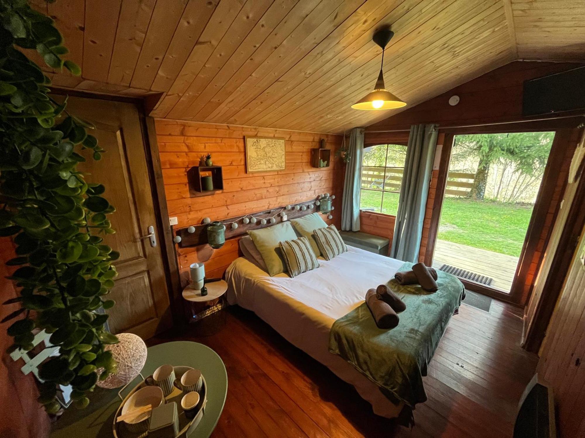 "Le Maloya" Chalets Independants -Chambre Balneo - Relais Motards ラコーヌ エクステリア 写真
