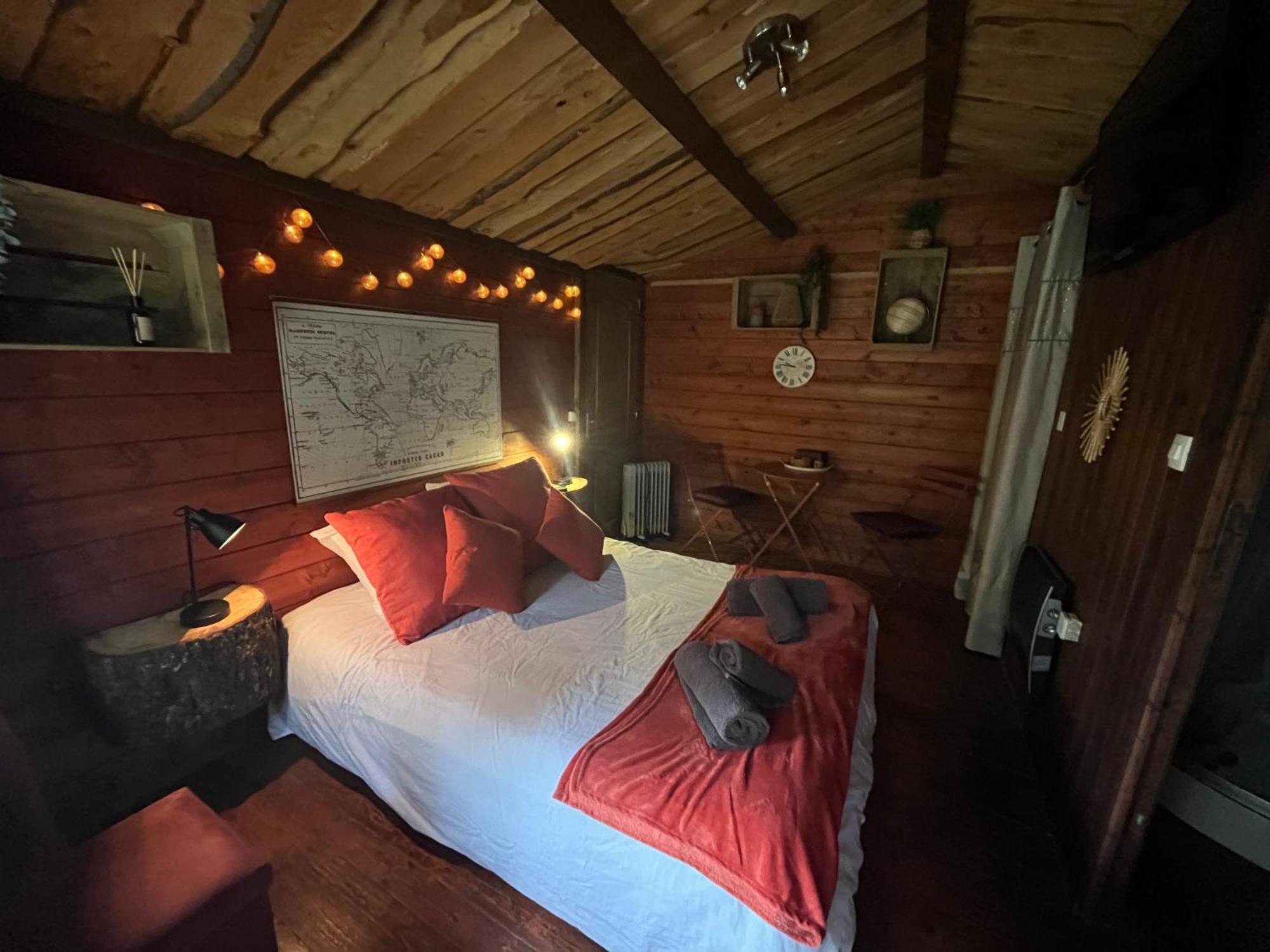 "Le Maloya" Chalets Independants -Chambre Balneo - Relais Motards ラコーヌ エクステリア 写真