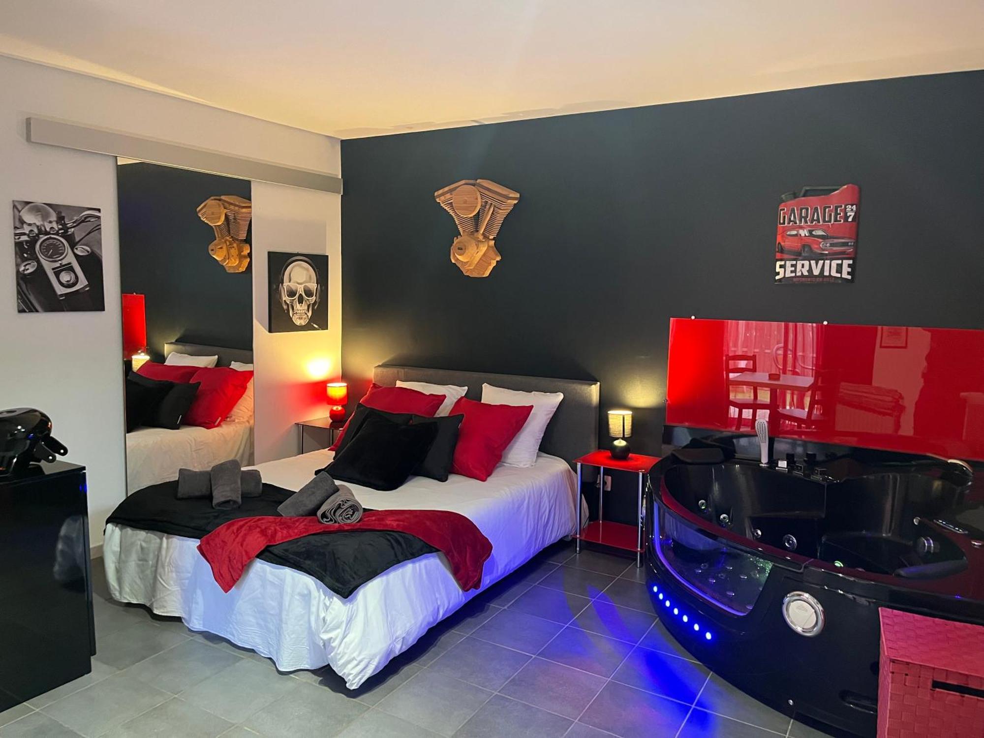 "Le Maloya" Chalets Independants -Chambre Balneo - Relais Motards ラコーヌ エクステリア 写真