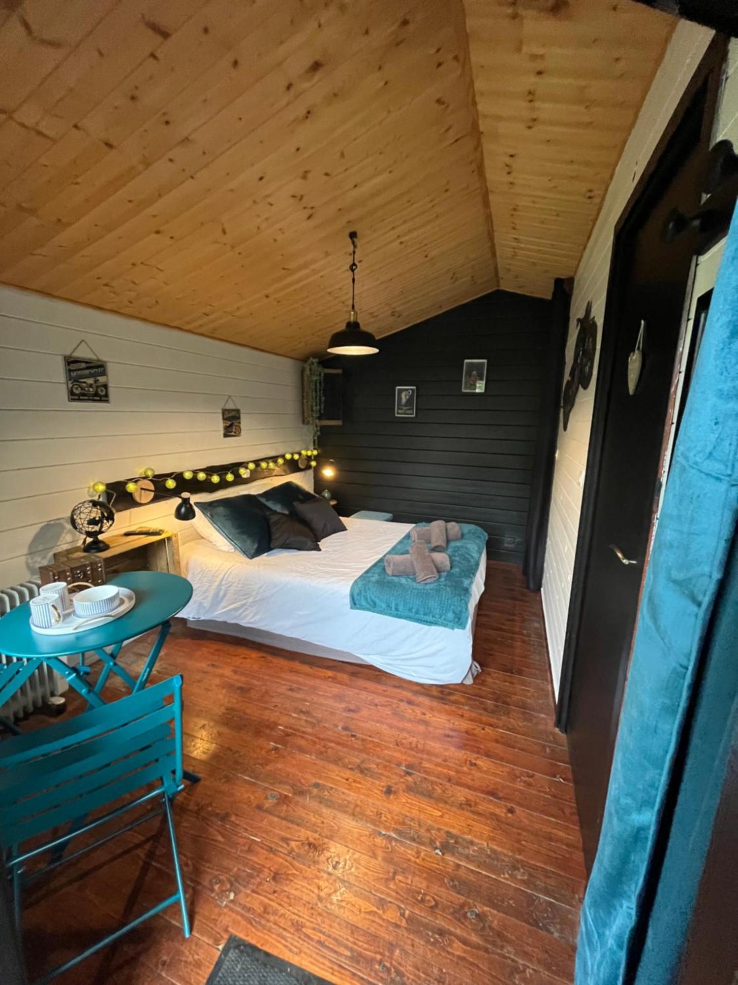 "Le Maloya" Chalets Independants -Chambre Balneo - Relais Motards ラコーヌ エクステリア 写真